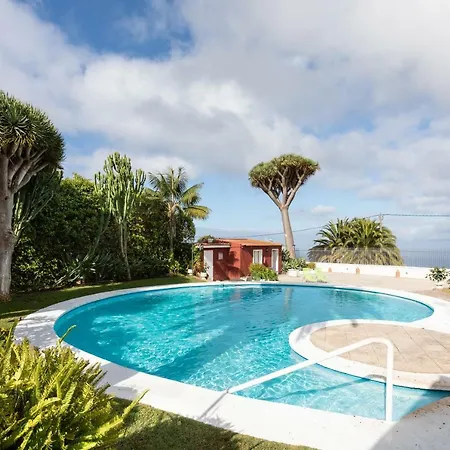 Home2book The Palace La Laguna (Tenerife)